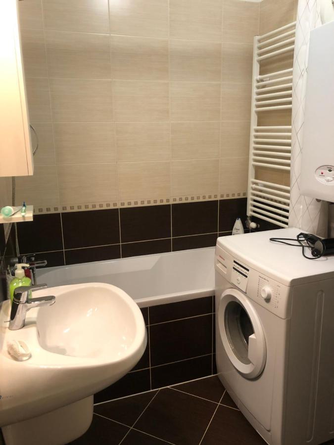 Mango Wellness Apartman Сиофок Екстериор снимка